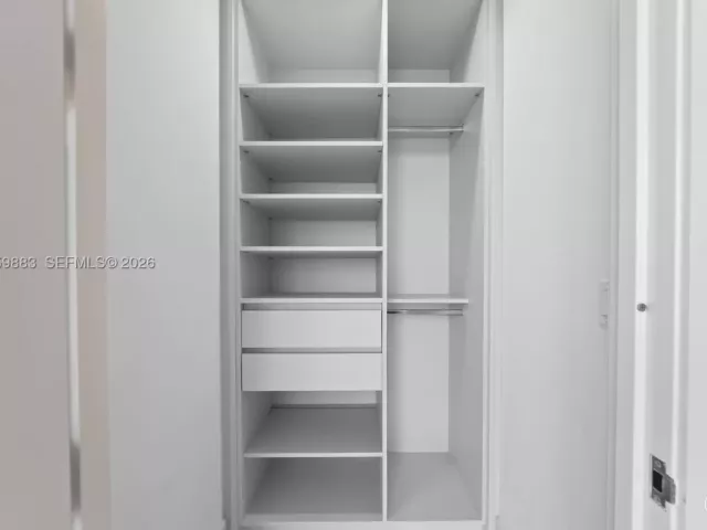 3-bedroom condo for sale in Sunny Isles Beach - 16901 Collins Ave 2503 - MondialRealty
