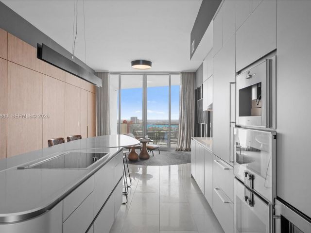 Apartment for sale  Unit #2503 - photo 7498784