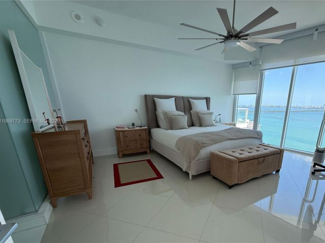 Apartment for sale  Unit #3102 - photo 7494796