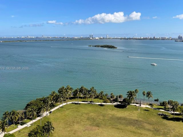 Apartment for sale  Unit #3102 - photo 7494807