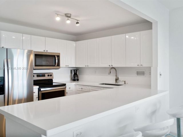 Apartment for rent  Unit #338 - photo 7510232