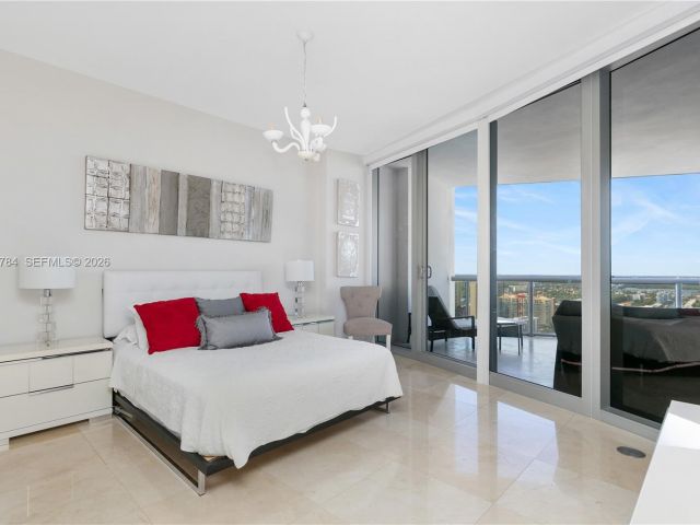 Apartment for rent  Unit #2905 - photo 7498724