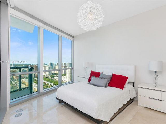 Apartment for rent  Unit #2905 - photo 7498727