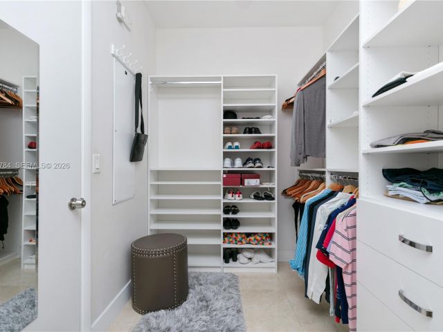 Apartment for rent  Unit #2905 - photo 7498729