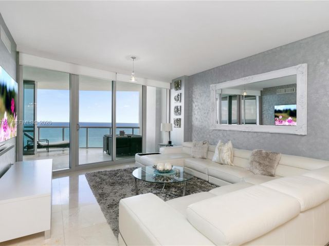 Apartment for rent  Unit #2905 - photo 7498731