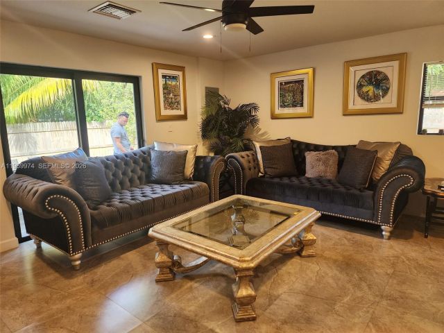 Home for sale at 413 SW 10th St - photo 7476241