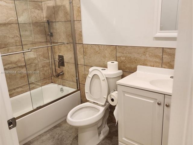 Home for sale at 413 SW 10th St - photo 7476256