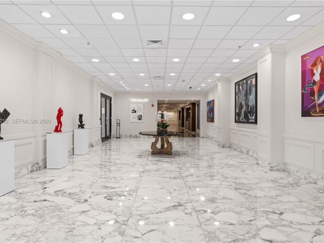 Apartment for sale  Unit #16Y - photo 7526619