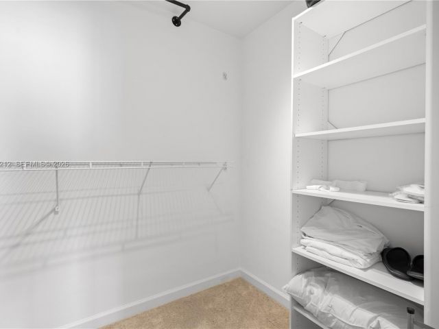 Apartment for sale  Unit #16Y - photo 7526629