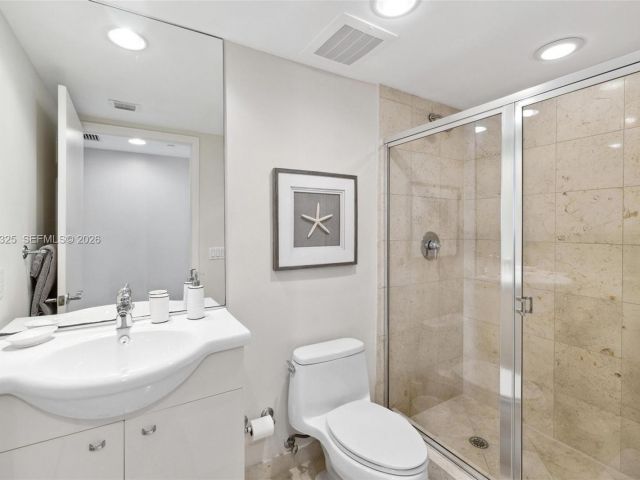 Apartment for rent  Unit #2811 - photo 7523855