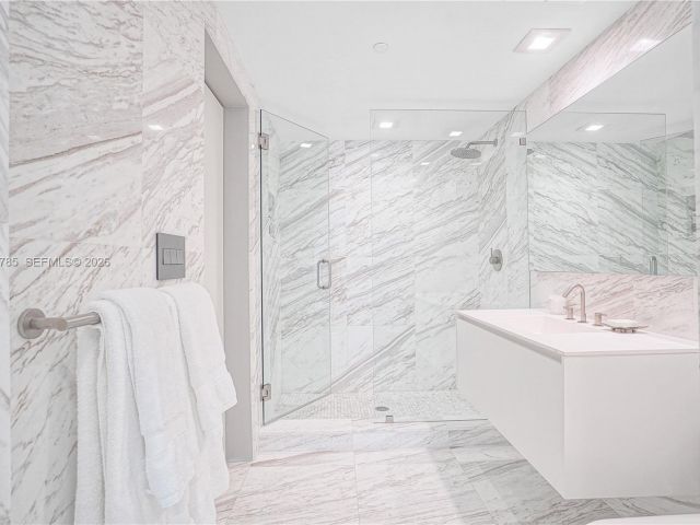 Apartment for rent  Unit #1913 - photo 7510720