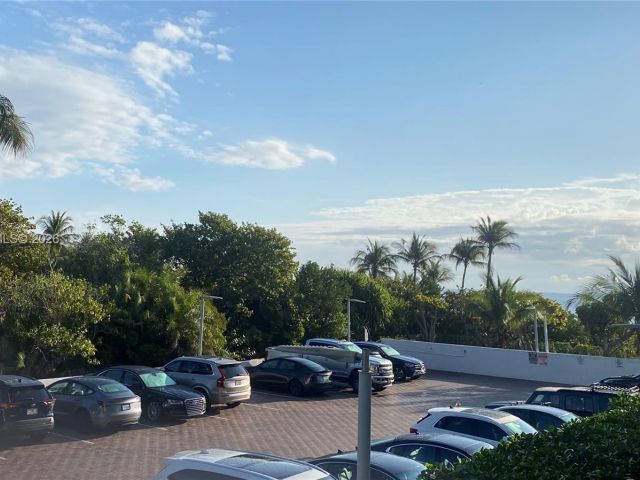 Apartment for rent  Unit #204 - photo 7491074