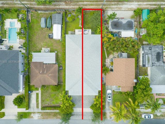 Home for rent at 619 SW 17th St 619 - photo 7483704