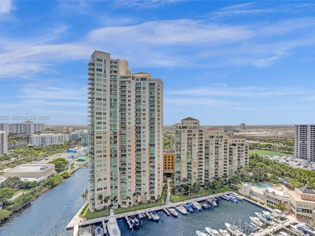 Apartment for sale  Unit #1009 - photo 7503324