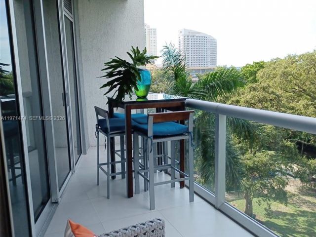 Apartment for rent  Unit #509 - photo 7533962