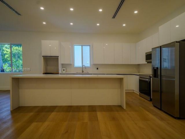 Home for sale at 112 NW 24th Ct - photo 7515398