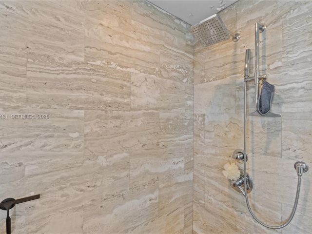 Apartment for sale  Unit #3107 - photo 7491328