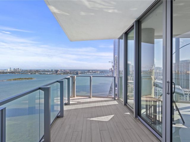 Apartment for sale  Unit #3107 - photo 7491334