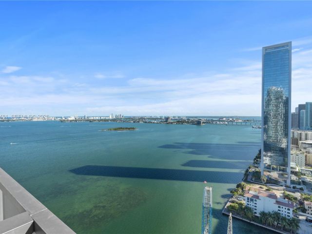 Apartment for sale  Unit #3107 - photo 7491335