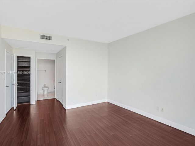 Apartment for sale  Unit #1908 - photo 7491621