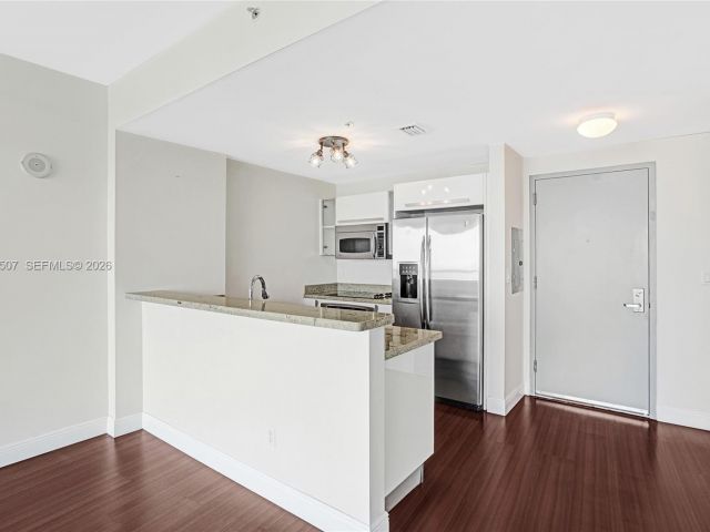 Apartment for sale  Unit #1908 - photo 7491629