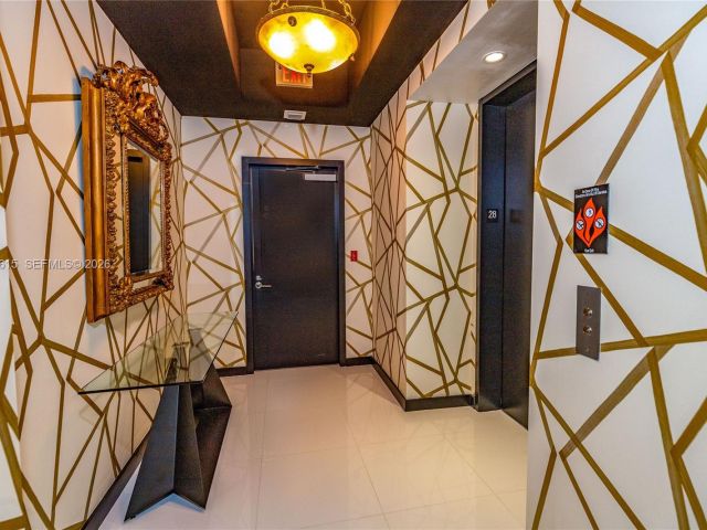 Apartment for rent  Unit #2812 - photo 7488040