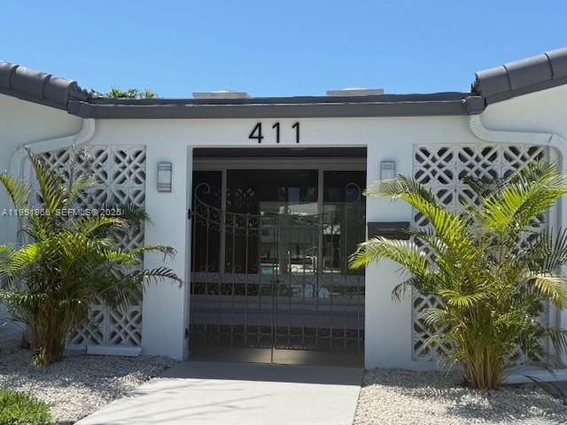 Home for sale at 411 SE 6th Ave - photo 7478806