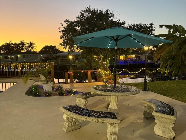 Home for sale at 411 SE 6th Ave - photo 7478814