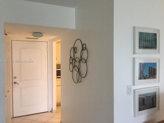 Apartment for sale  Unit #516 - photo 7484215