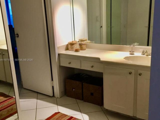 Apartment for sale  Unit #516 - photo 7484217