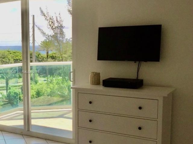 Apartment for sale  Unit #516 - photo 7484219