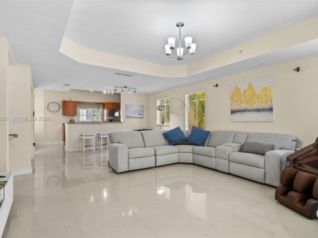 Home for rent at 18413 NE 27th Ct 18413 - photo 7476368