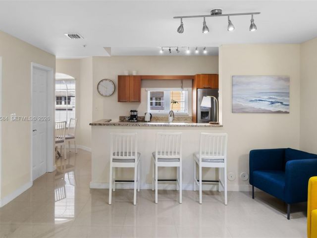 Home for rent at 18413 NE 27th Ct 18413 - photo 7476369