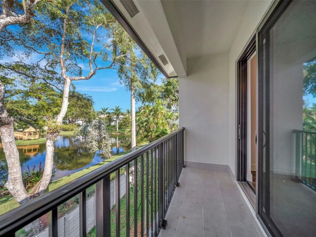 Home for rent at 1427 SW 23rd St 1427 - photo 7483201