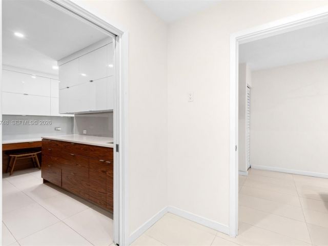 Home for rent at 1525 Diplomat Pkwy - photo 7473008