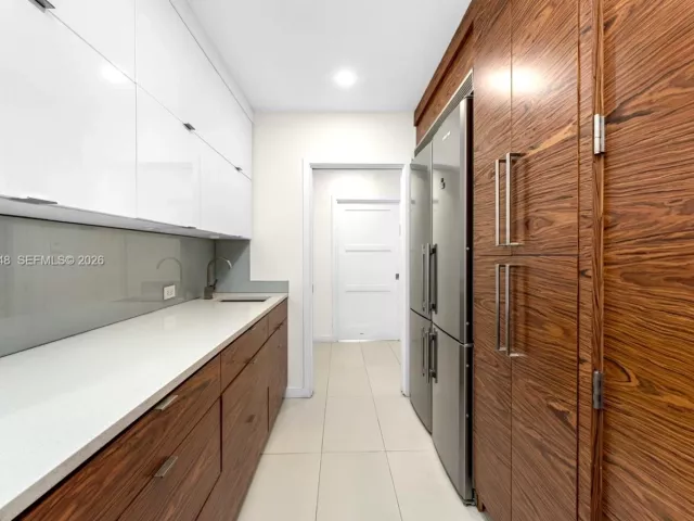 4-bedroom home for rent in Hollywood - 1525 Diplomat Pkwy - MondialRealty