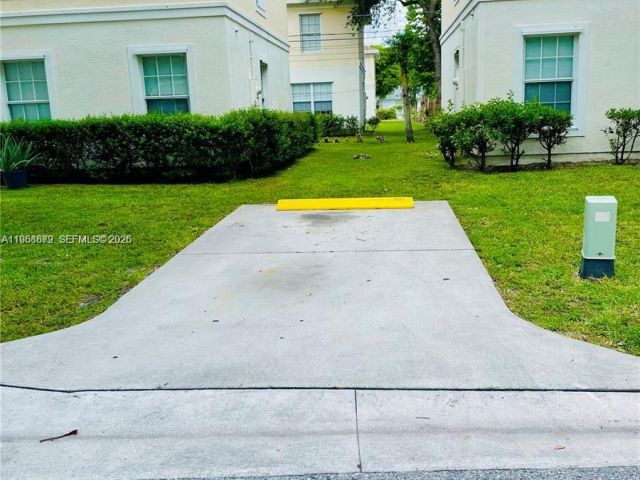 4-bedroom home for rent in West Palm Beach - 3836 Dove Landing Rd - MondialRealty