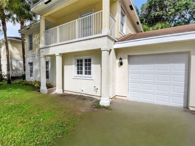 4-bedroom home for rent in West Palm Beach - 3836 Dove Landing Rd - MondialRealty