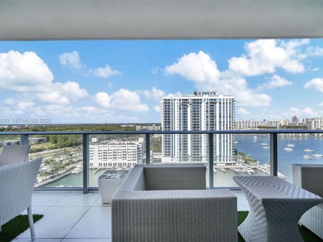 Apartment for rent  Unit #1701 - photo 7503658