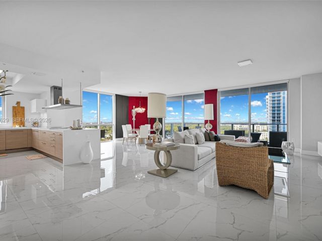 Apartment for rent  Unit #1701 - photo 7503660