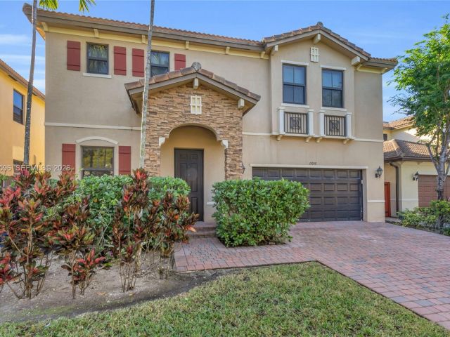 Home for sale at 11606 SW 234th St - photo 7493021