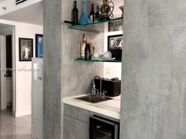 Apartment for sale  Unit #27E - photo 7505699