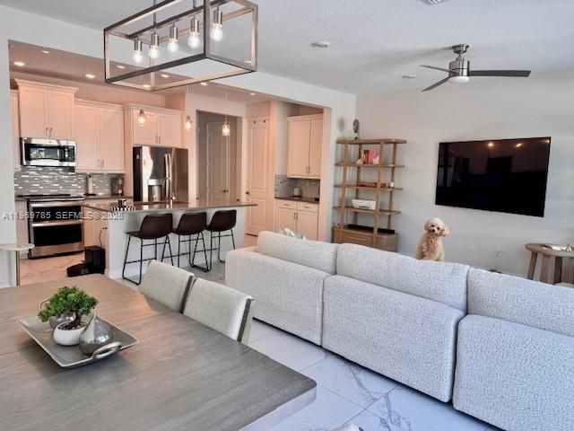 Home for sale at 4342 Lago Dr - photo 7478762