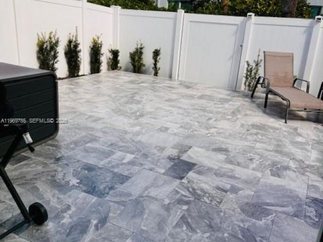 Home for sale at 4342 Lago Dr - photo 7478766