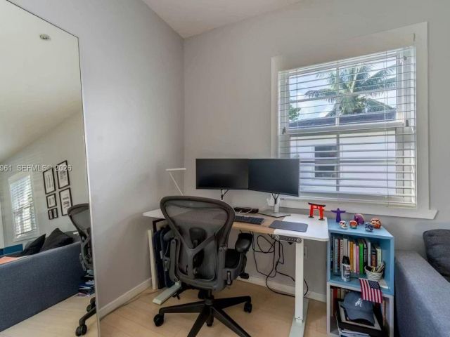 Home for sale at 1061 Michigan Ave 4 - photo 7516045