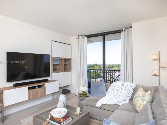 Apartment for sale  Unit #719 - photo 7476052