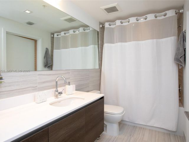 Apartment for sale  Unit #719 - photo 7476061