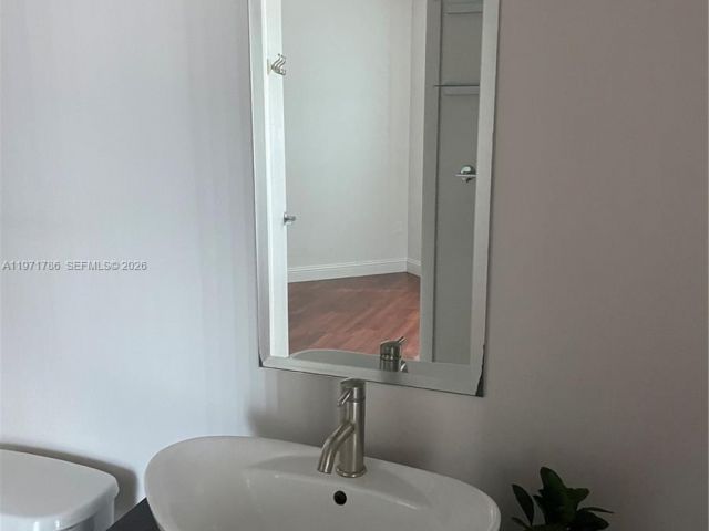 Apartment for sale  Unit #3108 - photo 7489555