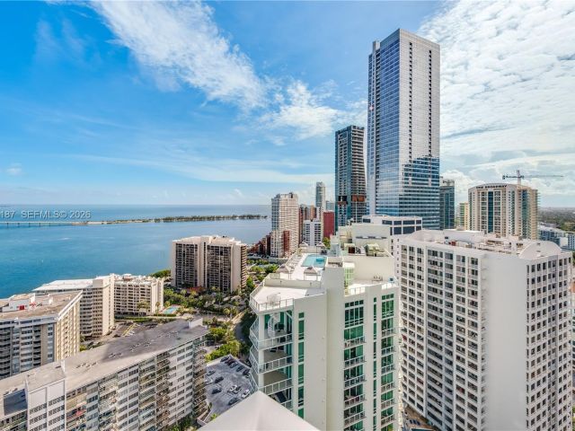 Apartment for rent  Unit #3311 - photo 7511738