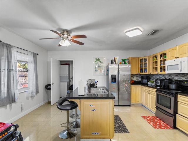 Home for sale at 45 NE 186th Ter - photo 7517440